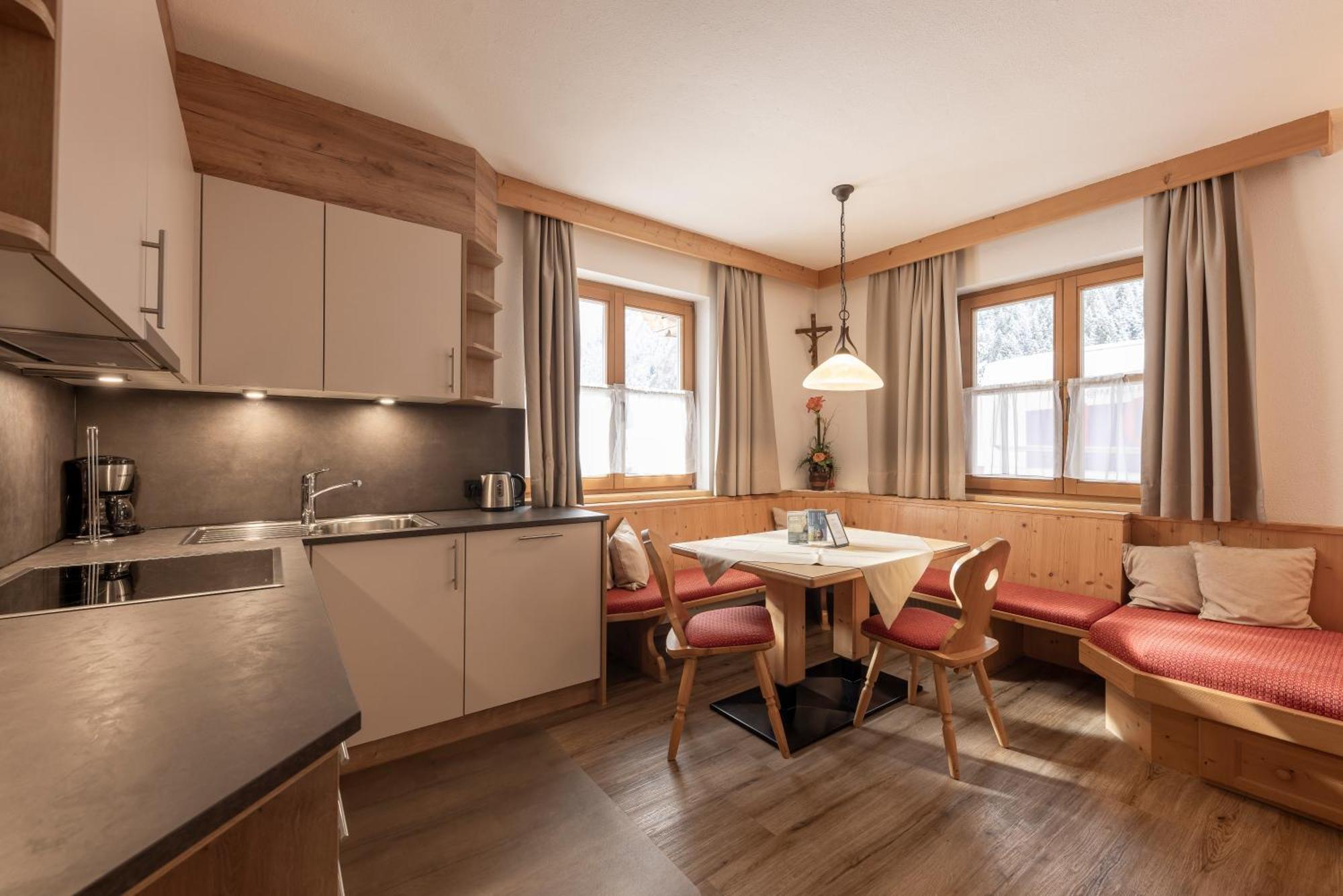 Landhaus Pfurtscheller نيوستيف ام ستوبيتا المظهر الخارجي الصورة